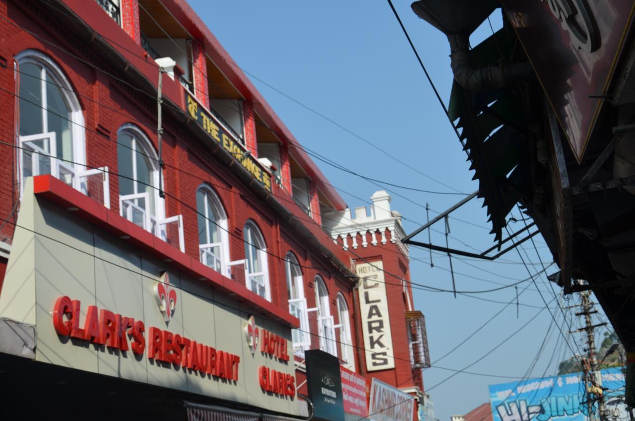 Clarks Hotel Mussoorie Exterior foto